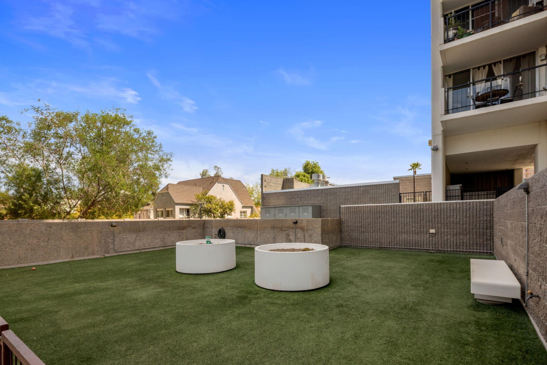  2323 N Central Ave¦Phoenix, AZ - 物件實景