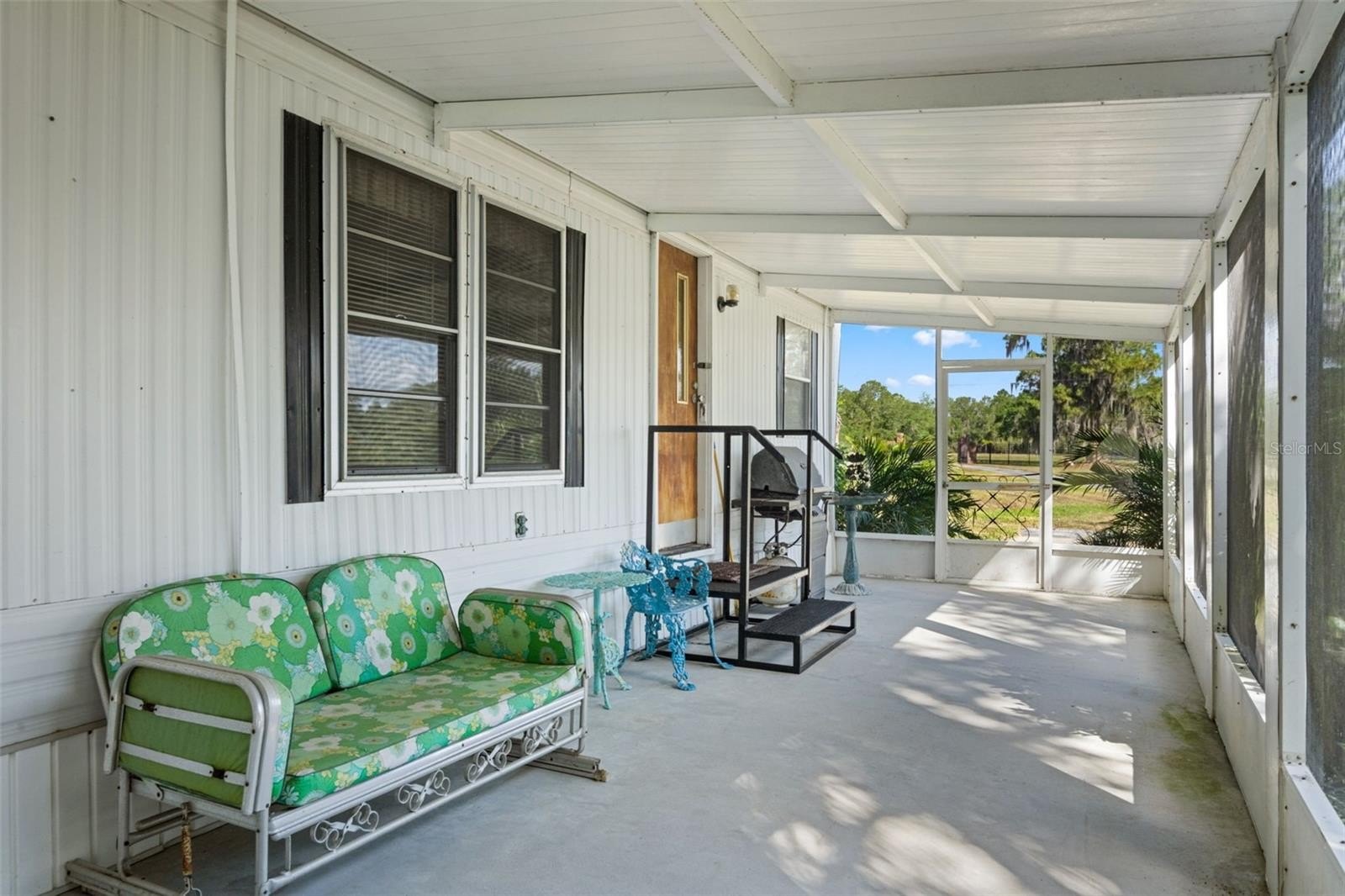 LAKE WALES, Florida, 33898, United States, 6 Bedrooms Bedrooms, ,5 BathroomsBathrooms,Residential,For Sale,1974565