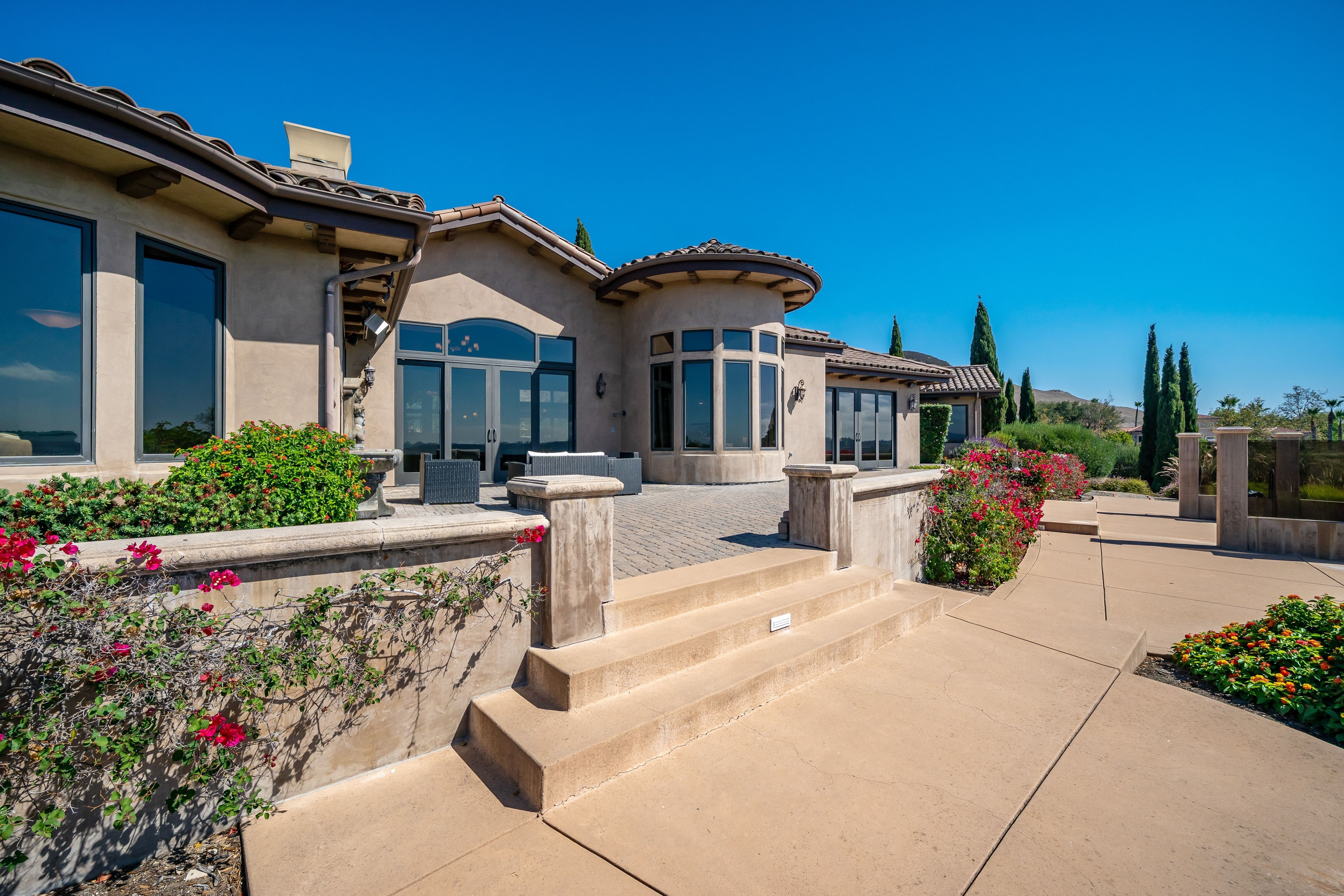  Edna Valley Mediterranean-Style Home with Panoramic Views - 物件實景
