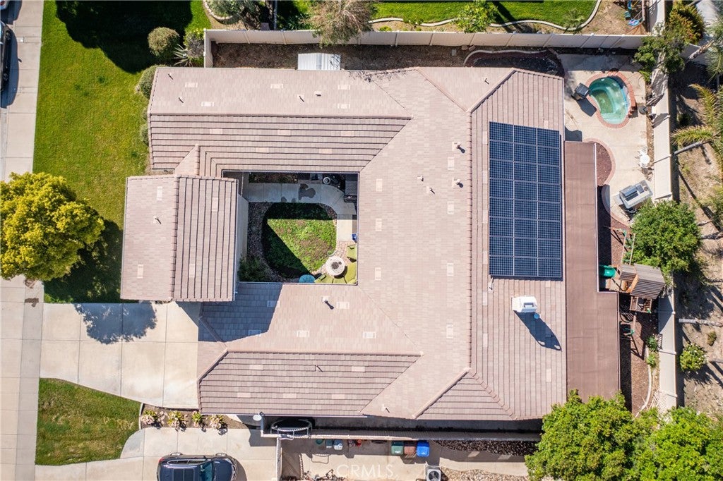 Highland, California, 92346, United States, 5 Bedrooms Bedrooms, ,4 BathroomsBathrooms,Residential,For Sale,1977847