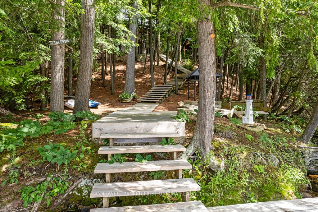 FRONTENAC, Ontario, K0H 2J0, CA, 3 Bedrooms Bedrooms, ,Residential,For Sale,1903665