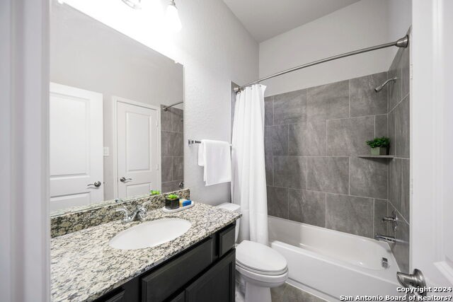 New Braunfels, Texas, 78132-4459, United States, 4 Bedrooms Bedrooms, ,3 BathroomsBathrooms,Residential,For Sale,1976937