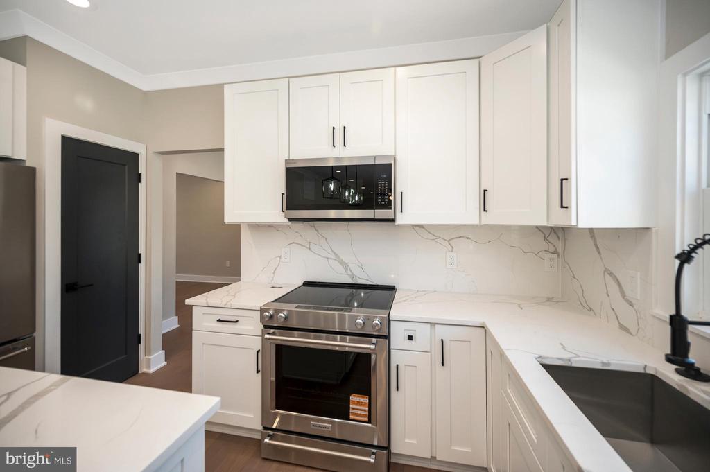 Stafford, Virginia, 22556, United States, 5 Bedrooms Bedrooms, ,4 BathroomsBathrooms,Residential,For Sale,2005720