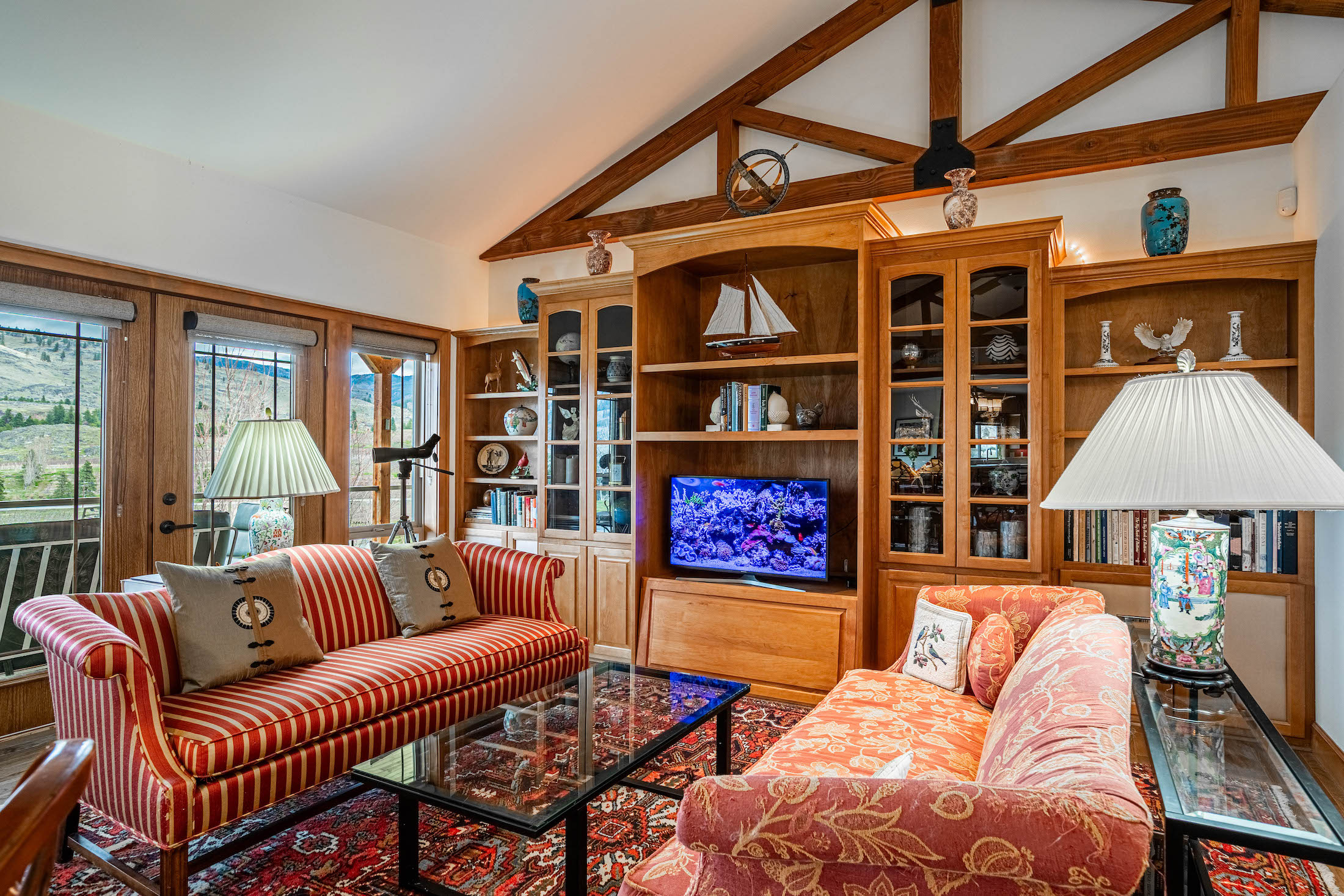  Lake Chelan View Estate with Barn & Acreage - 物件實景