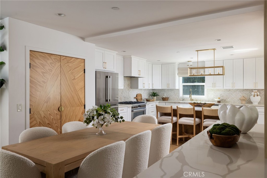 Seal Beach, California, 90740, United States, 5 Bedrooms Bedrooms, ,3 BathroomsBathrooms,Residential,For Sale,1988000