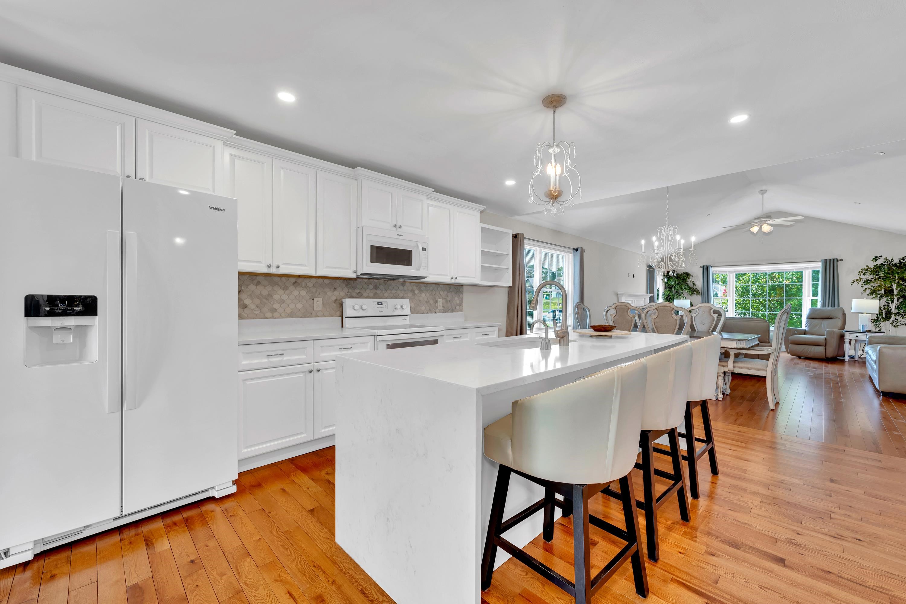 Brentwood, New Hampshire, 03833, United States, 2 Bedrooms Bedrooms, ,2 BathroomsBathrooms,Residential,For Sale,1976209