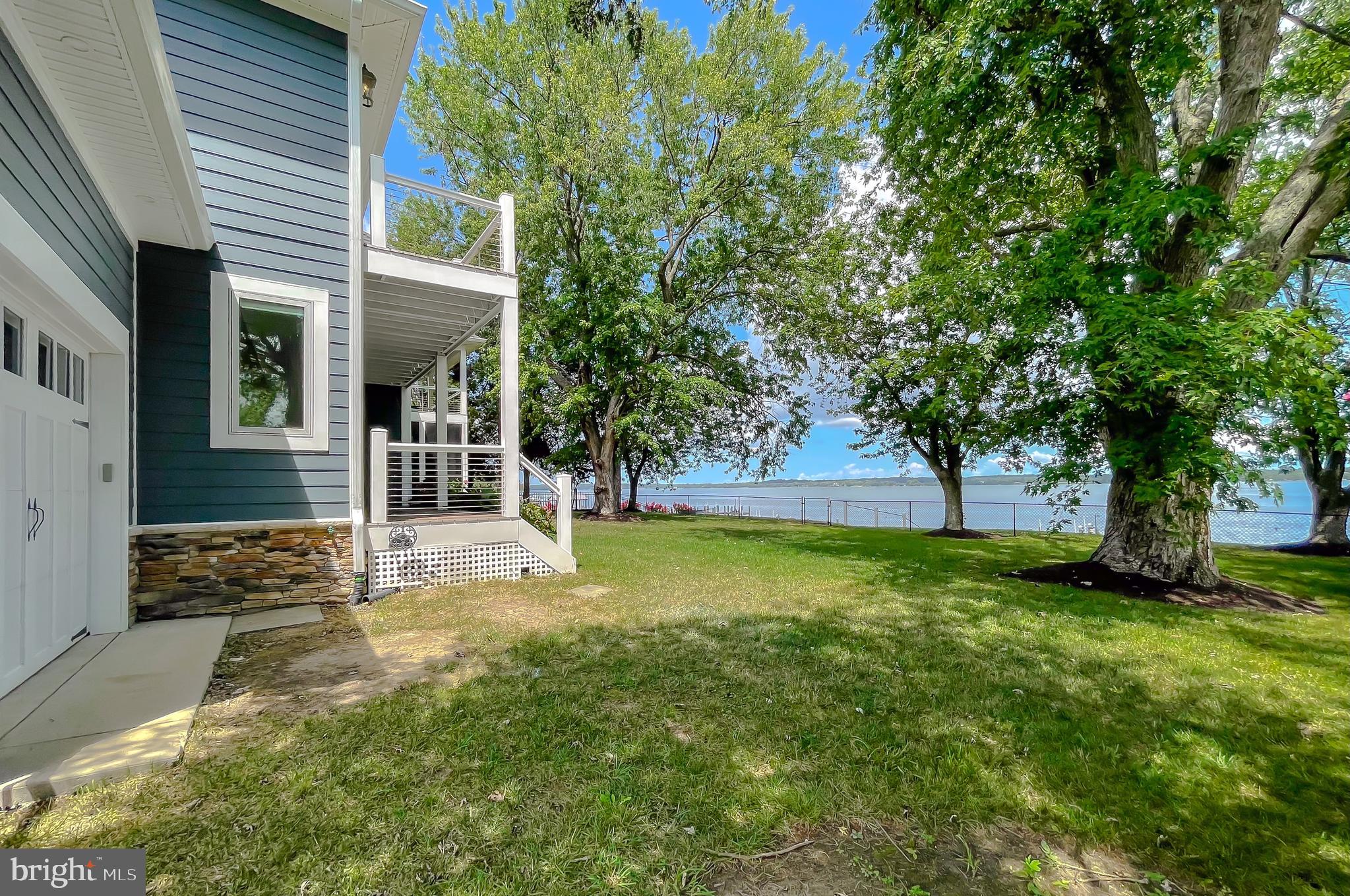 Hollywood, Maryland, 20636, United States, 5 Bedrooms Bedrooms, ,5 BathroomsBathrooms,Residential,For Sale,1914184