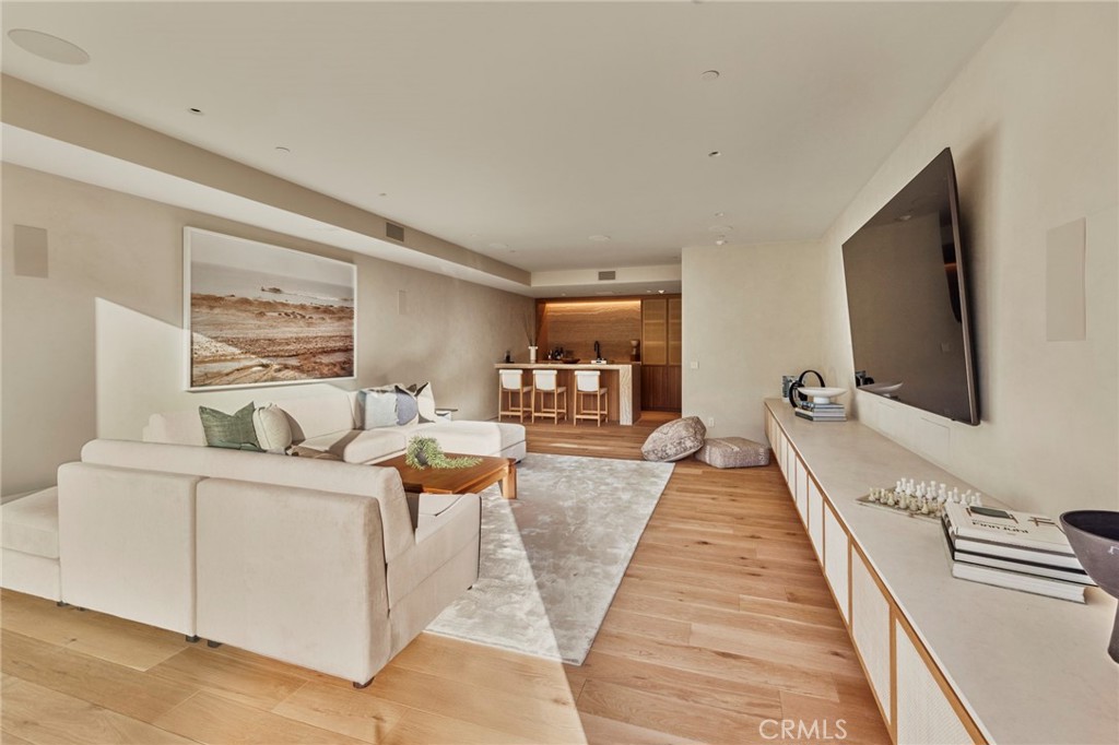 Malibu, California, 90265, United States, 7 Bedrooms Bedrooms, ,9 BathroomsBathrooms,Residential,For Sale,1838942