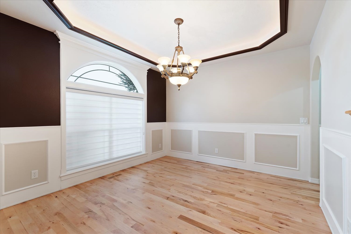 Mountain Home, Idaho, 83647, United States, 4 Bedrooms Bedrooms, ,5 BathroomsBathrooms,Residential,For Sale,1978242