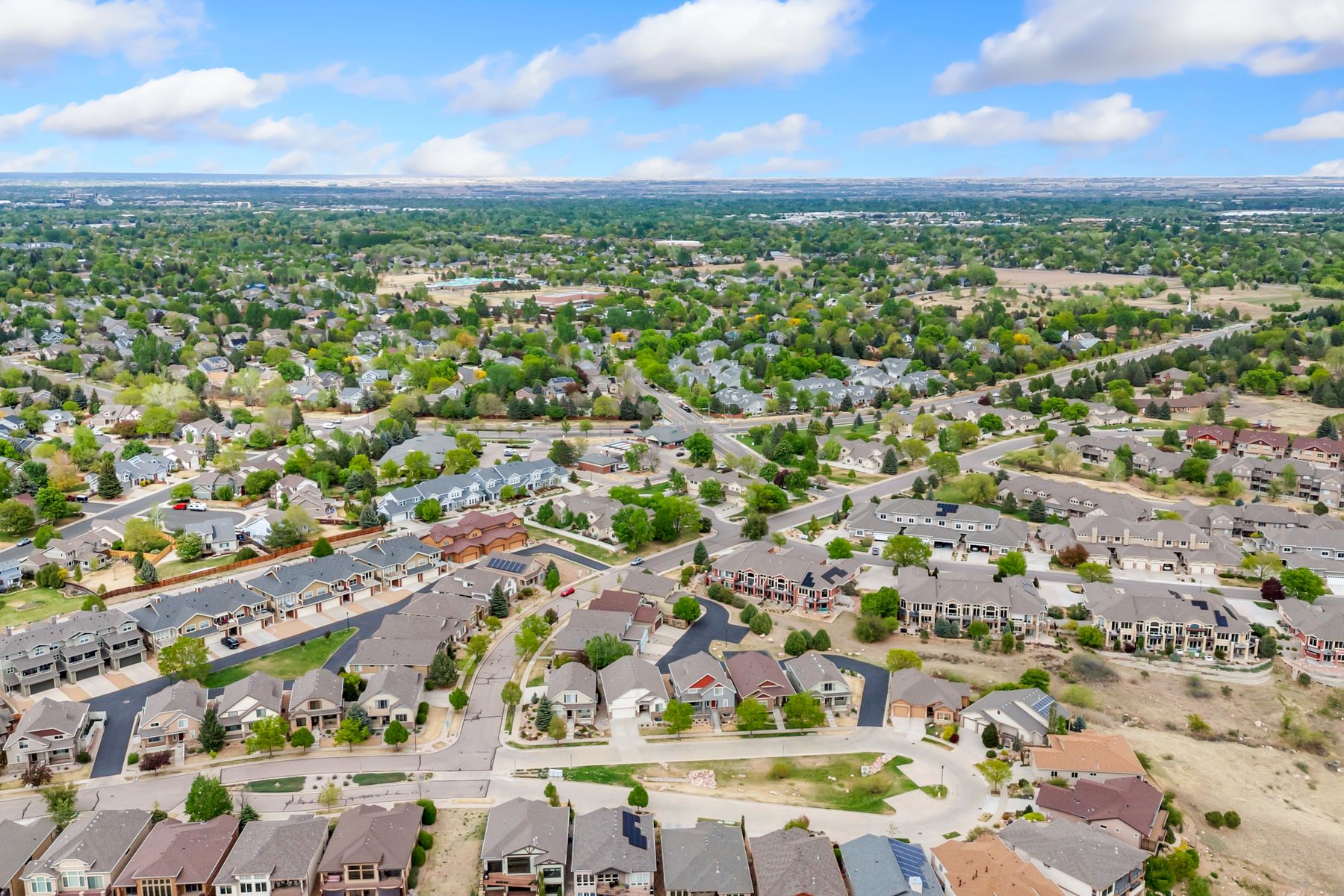  Beautifully Maintained Home in the Highly Sought-After Harmony Ridge Community - 物件實景