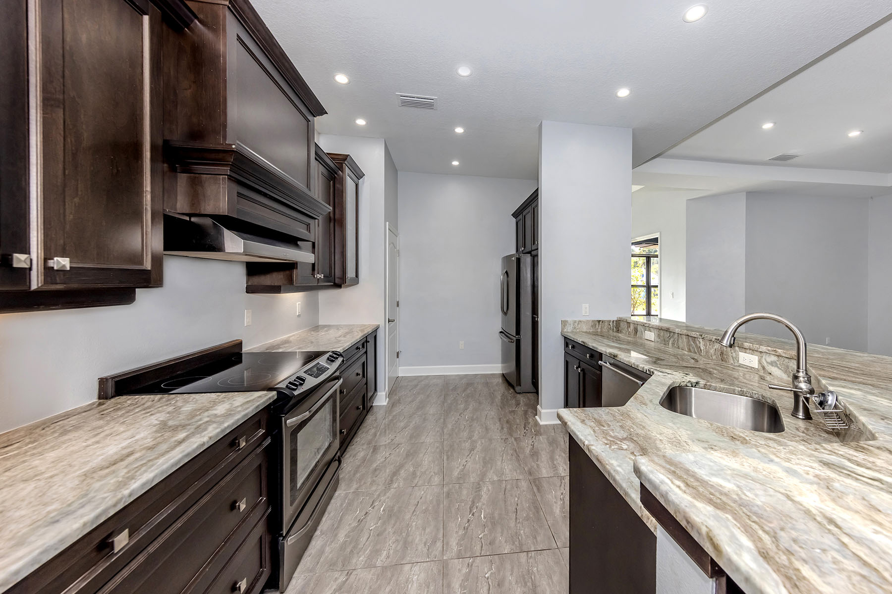  NORTH PORT - 物件實景