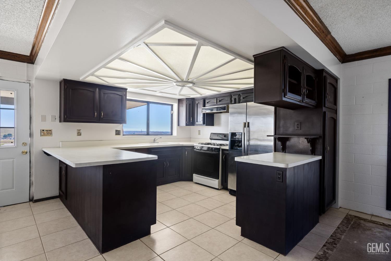 Mc Farland, California, 93250, United States, 3 Bedrooms Bedrooms, ,2 BathroomsBathrooms,Residential,For Sale,1994754