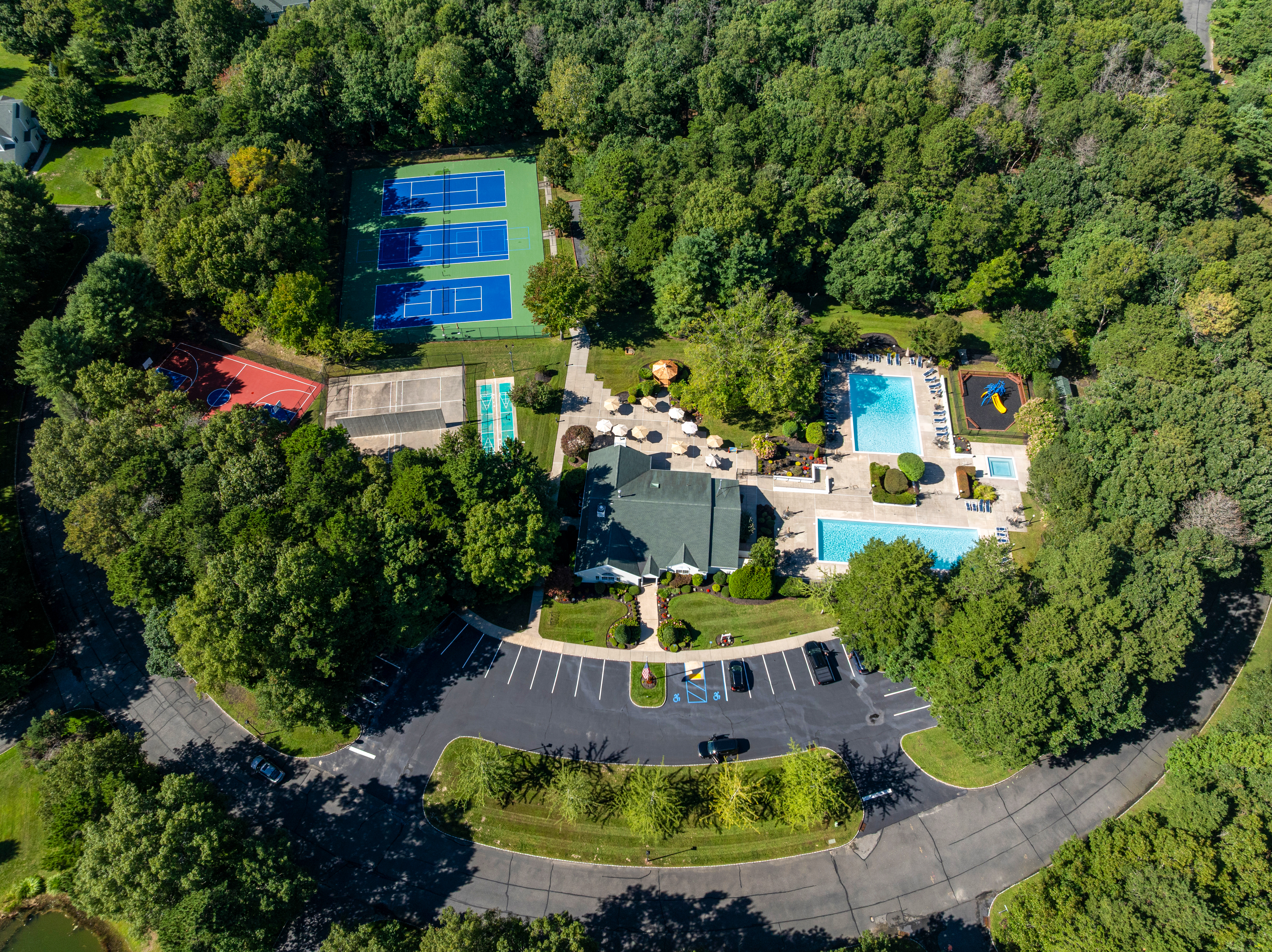  75 Fox Court, Manorville, NY, 11949 - 物件實景