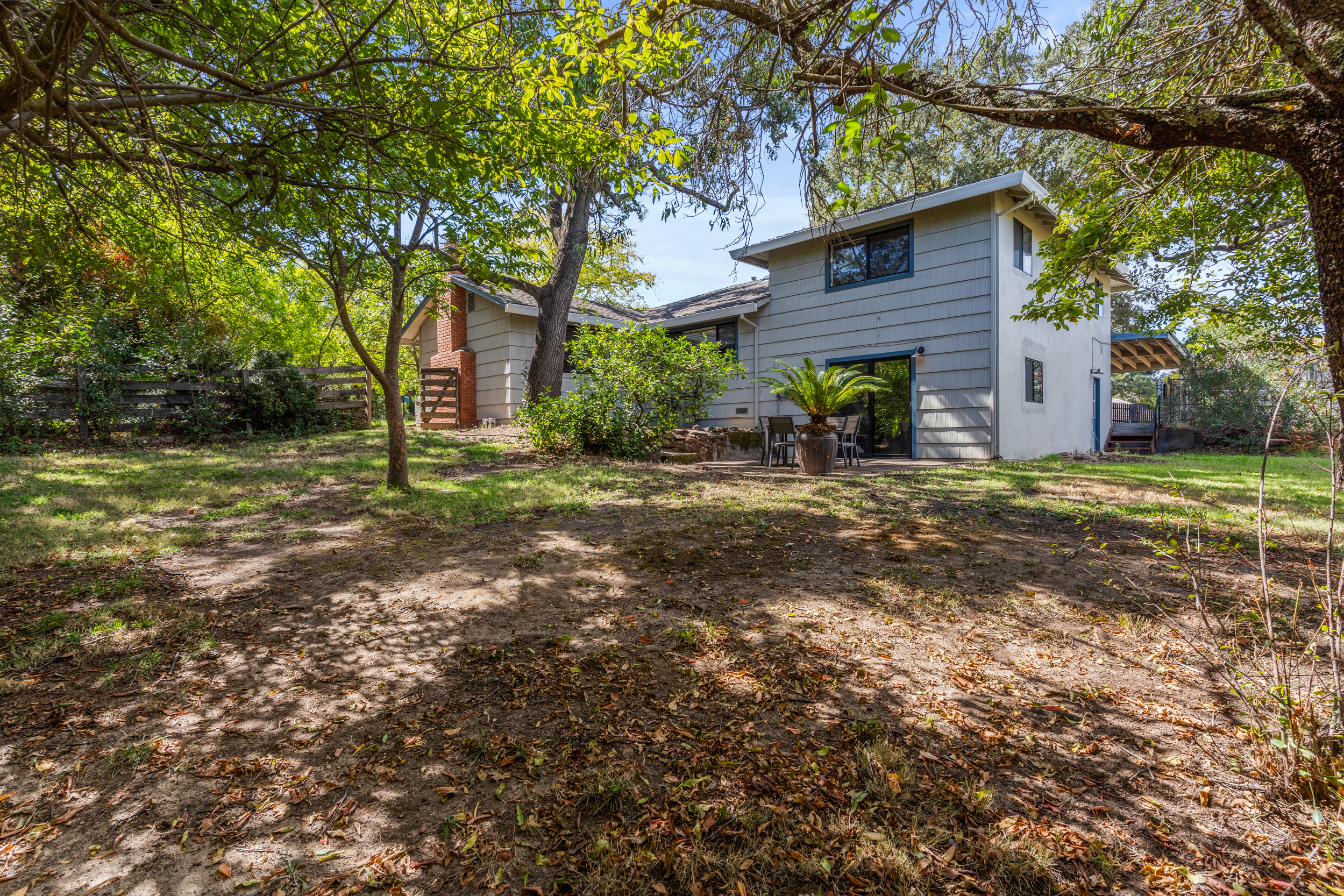  8865 Phoenix Avenue, Fair Oaks, CA 95628 - 物件實景