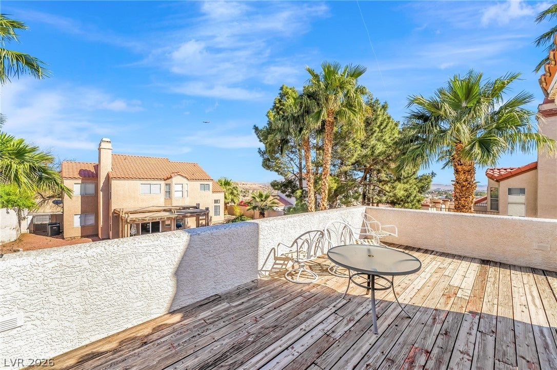 Henderson, Nevada, 89014, United States, 4 Bedrooms Bedrooms, ,3 BathroomsBathrooms,Residential,For Sale,2028376