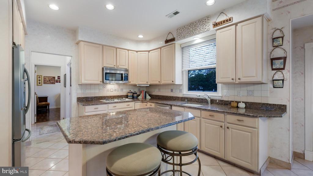 Huntingdon Valley, Pennsylvania, 19006, United States, 4 Bedrooms Bedrooms, ,4 BathroomsBathrooms,Residential,For Sale,1992077