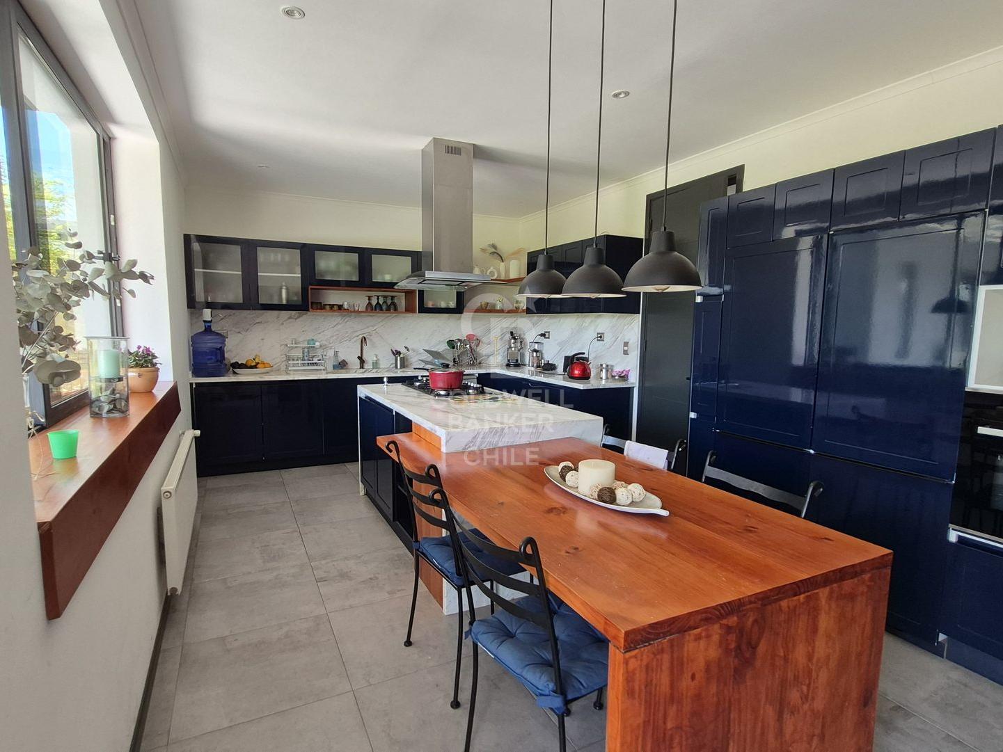 Colina, Chile, 4 Bedrooms Bedrooms, ,4 BathroomsBathrooms,Residential,For Sale,1957216