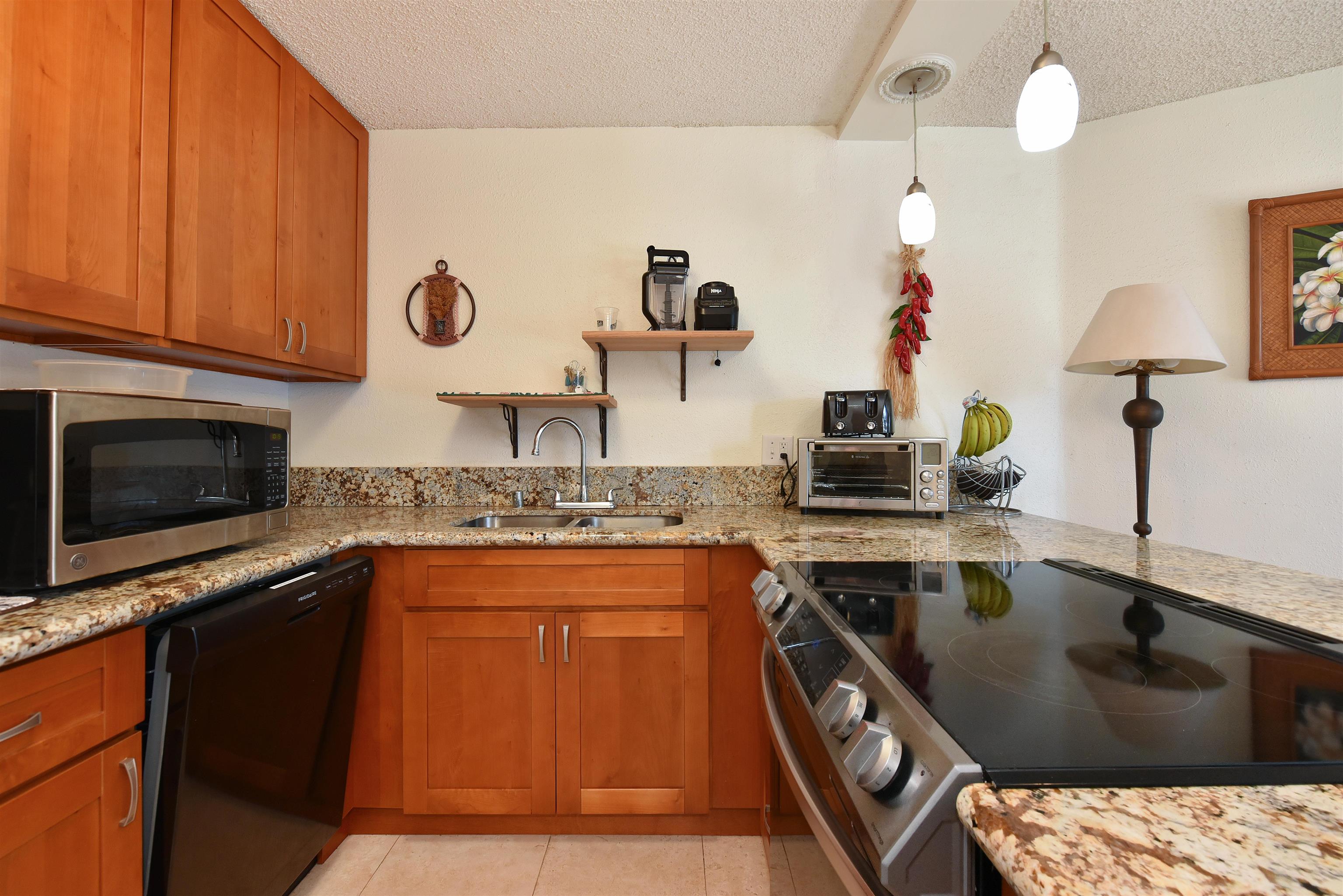 Wailuku, Hawaii, 96793, United States, 1 Bedroom Bedrooms, ,1 BathroomBathrooms,Residential,For Sale,1990319