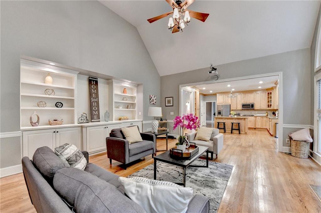 Canton, Georgia, 30115, United States, 6 Bedrooms Bedrooms, ,5 BathroomsBathrooms,Residential,For Sale,1975820