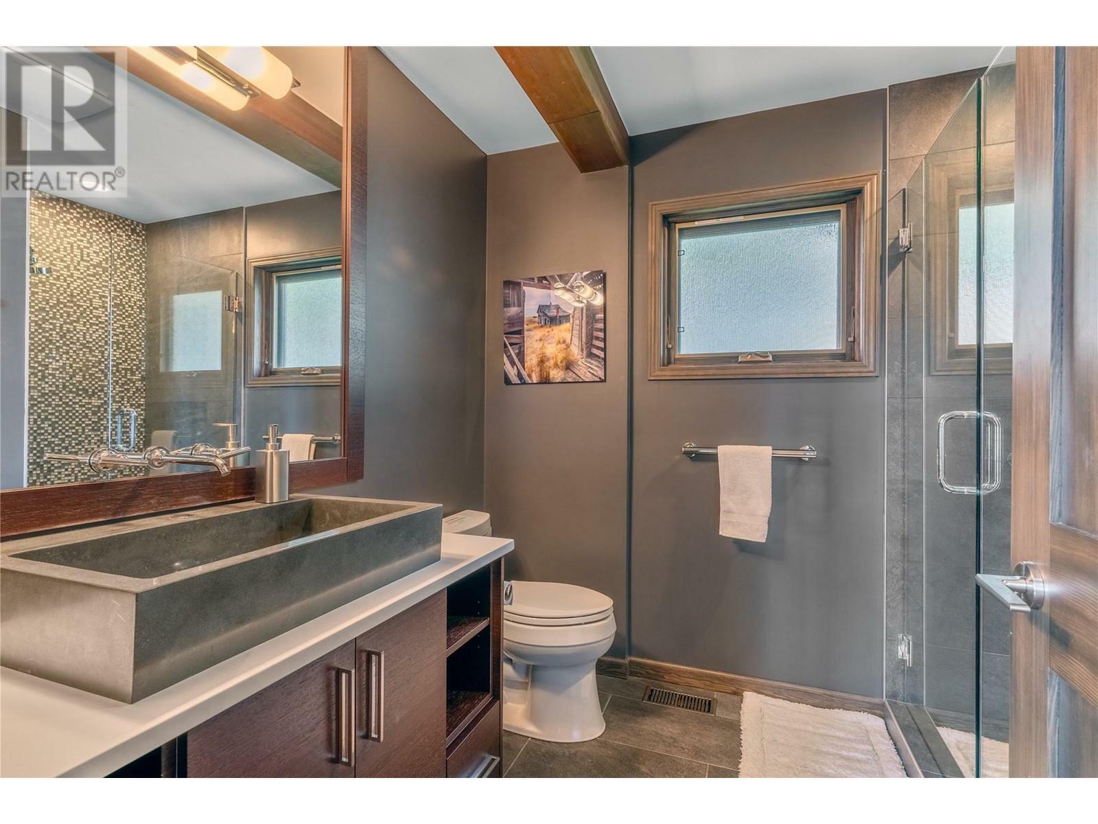 ANGLEMONT, British Columbia, V0E 1M8, CA, 5 Bedrooms Bedrooms, ,4 BathroomsBathrooms,Residential,For Sale,1838745