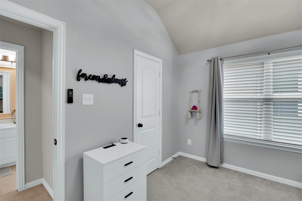Argyle, Texas, 76226, United States, 4 Bedrooms Bedrooms, ,3 BathroomsBathrooms,Residential,For Sale,1931031