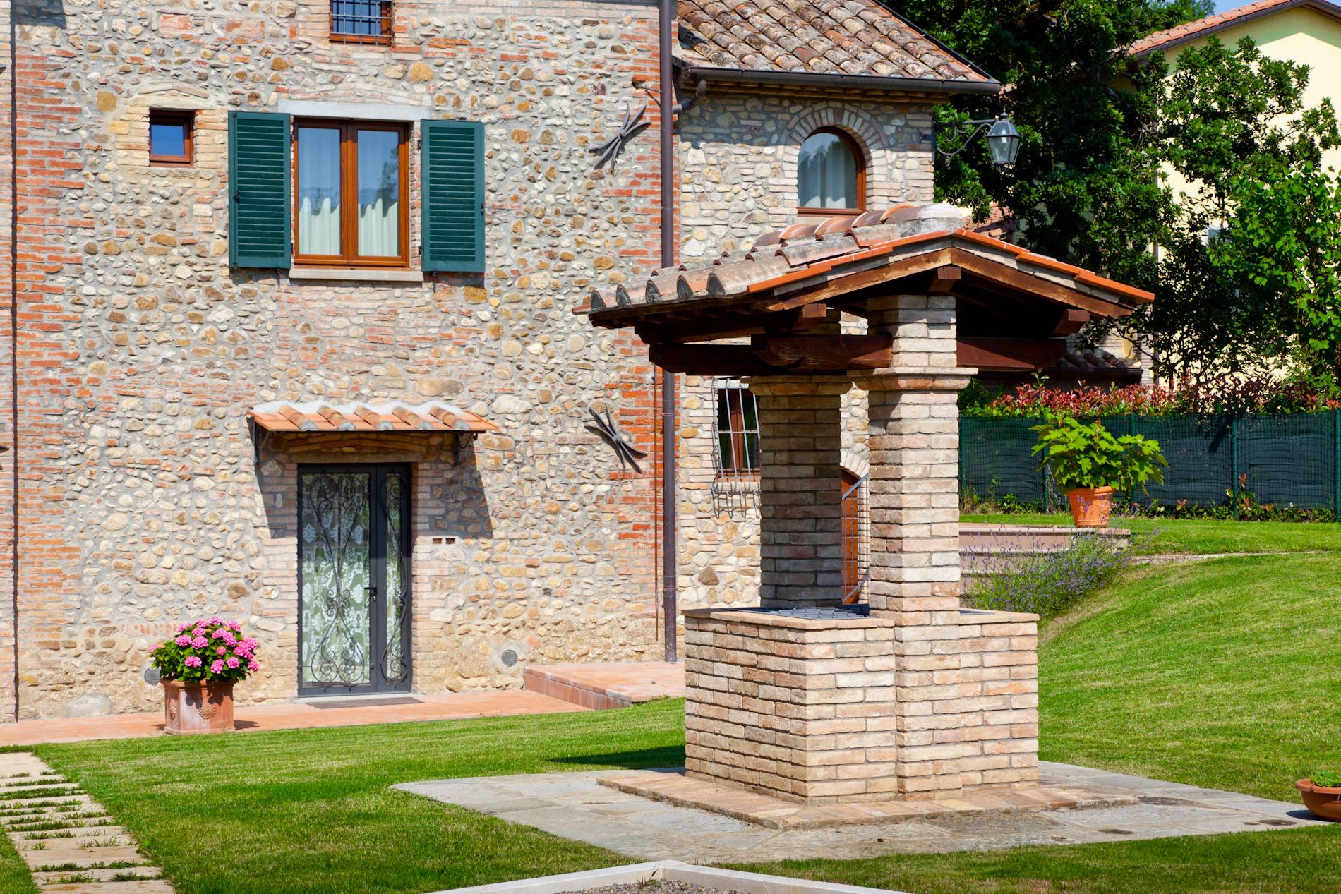 Citerna, Perugia, 06010, IT, 16 Bedrooms Bedrooms, ,16 BathroomsBathrooms,Residential,For Sale,1987896