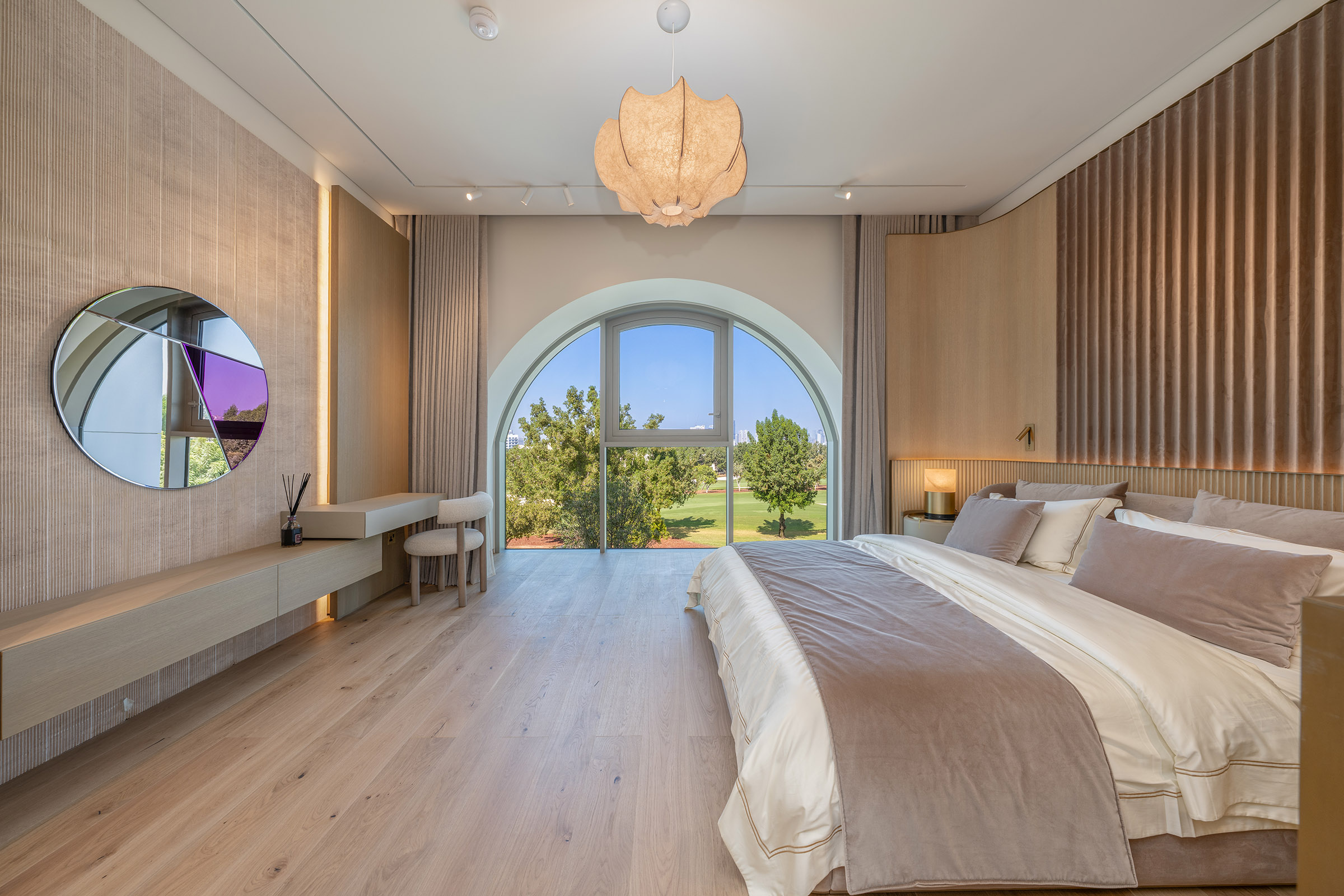  Bespoke  Contemporary Design  Golf Course View - 物件實景