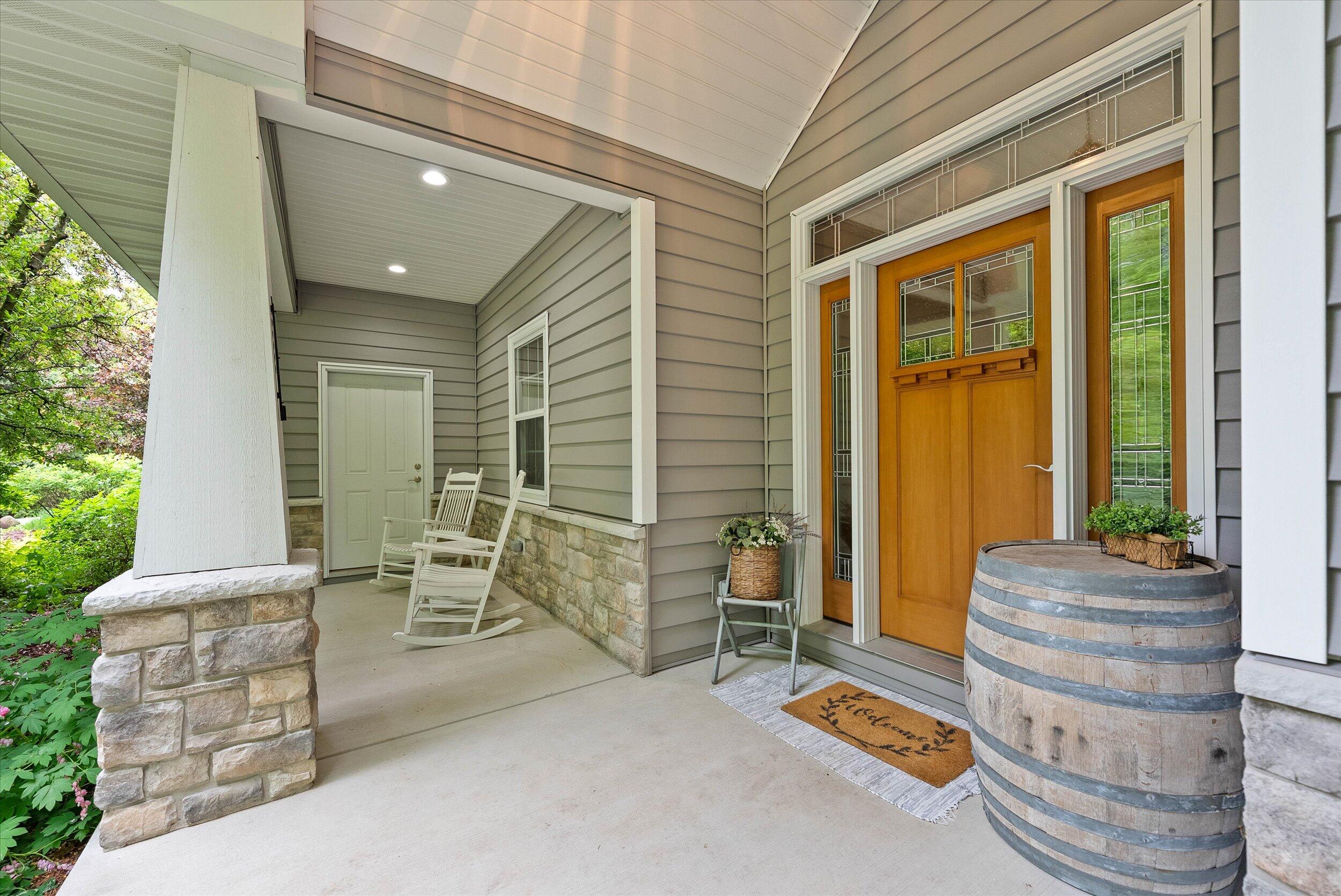 West Bend, Wisconsin, 53095, United States, 4 Bedrooms Bedrooms, ,4 BathroomsBathrooms,Residential,For Sale,1847652