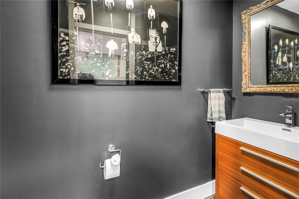 St Petersburg, Florida, 33704, United States, 4 Bedrooms Bedrooms, ,4 BathroomsBathrooms,Residential,For Sale,1991901