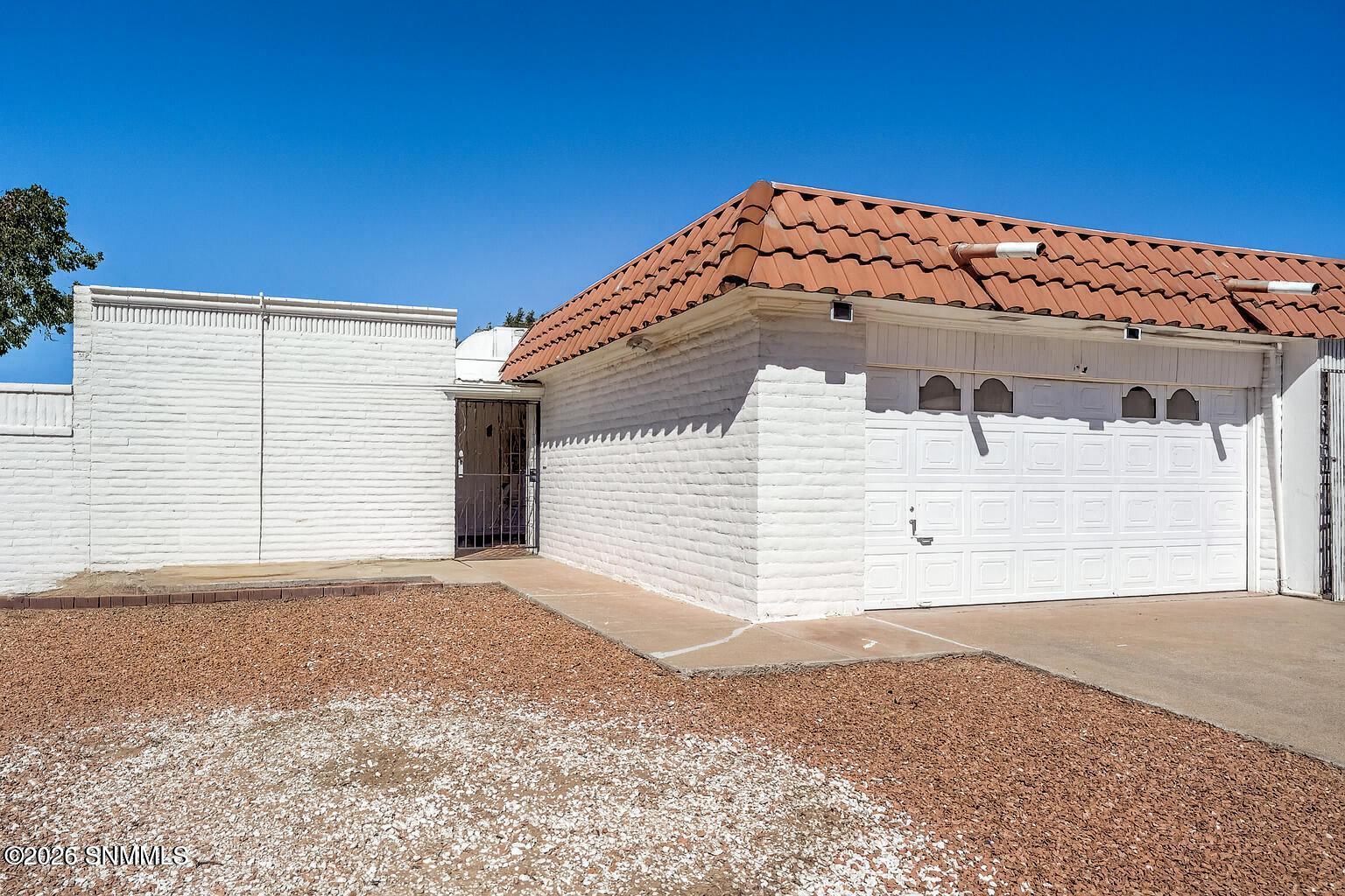 Valle Vis, Las Cruces, NM 88011 #1