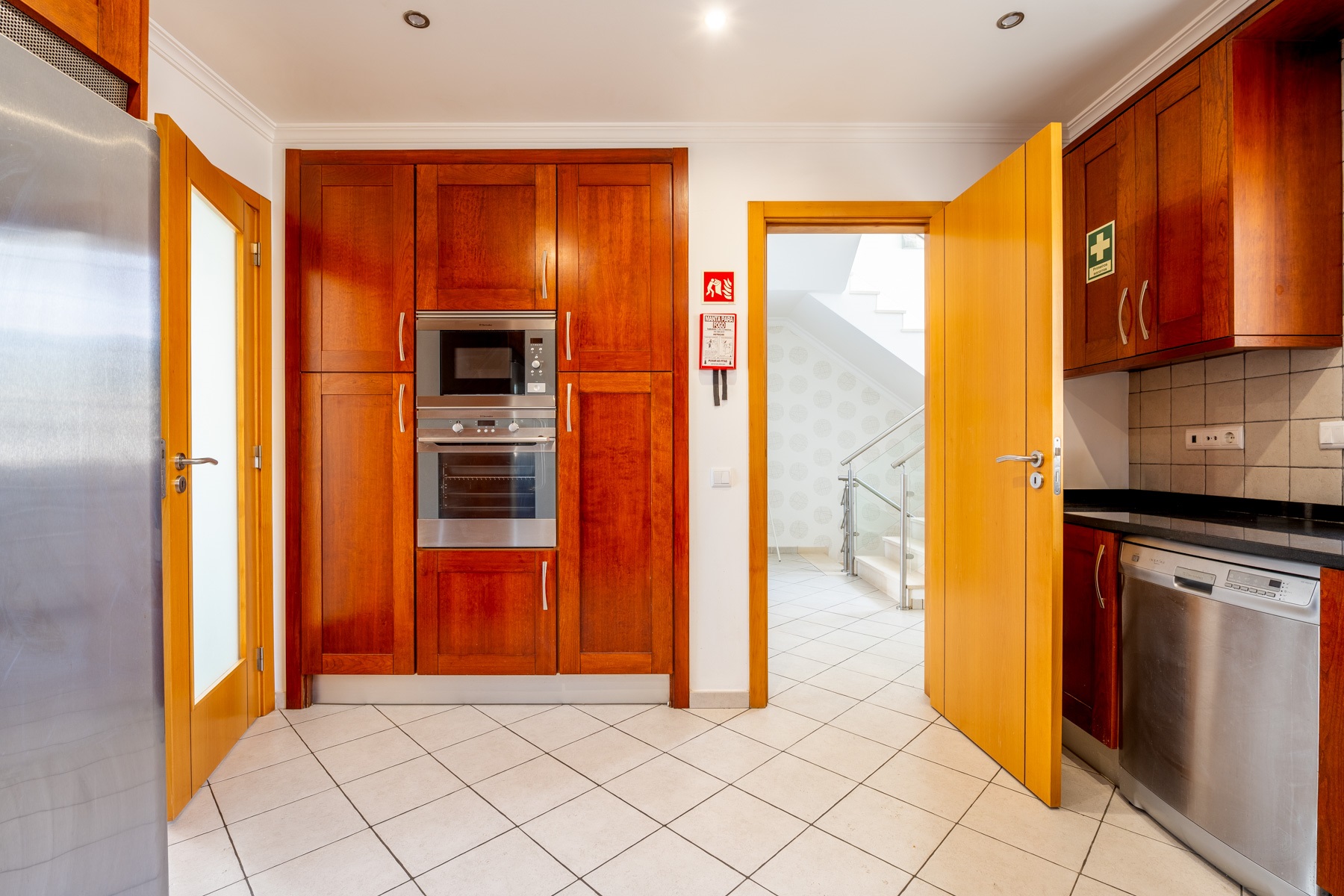  Semi-detached house, 3 bedrooms, for Sale - 物件實景