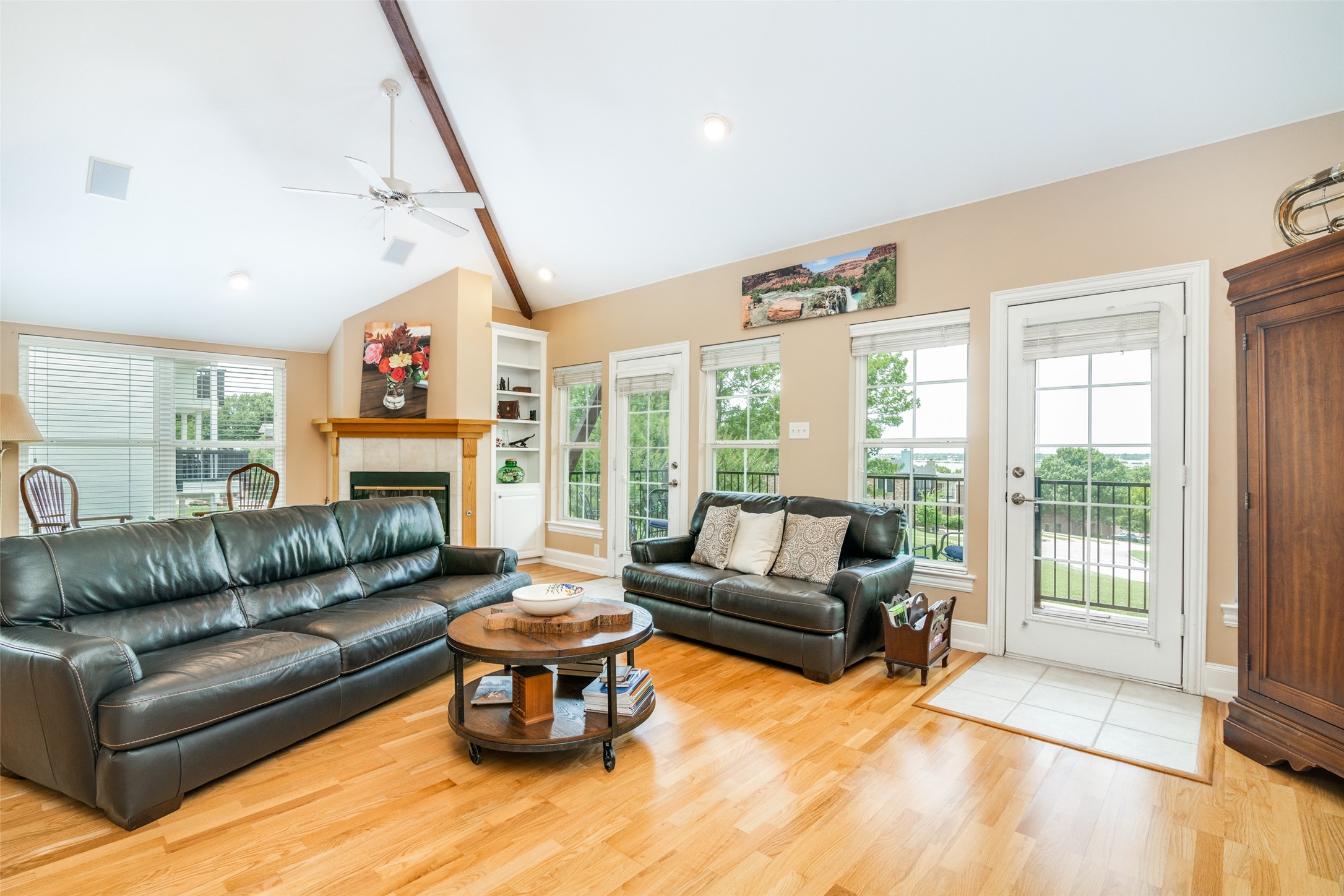 Rockwall, Texas, 75032, United States, 4 Bedrooms Bedrooms, ,4 BathroomsBathrooms,Residential,For Sale,1876549