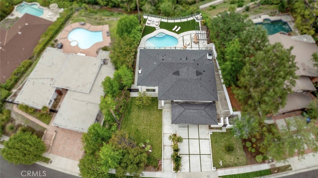 Encino, California, 91316, United States, 6 Bedrooms Bedrooms, ,5 BathroomsBathrooms,Residential,For Sale,1938851