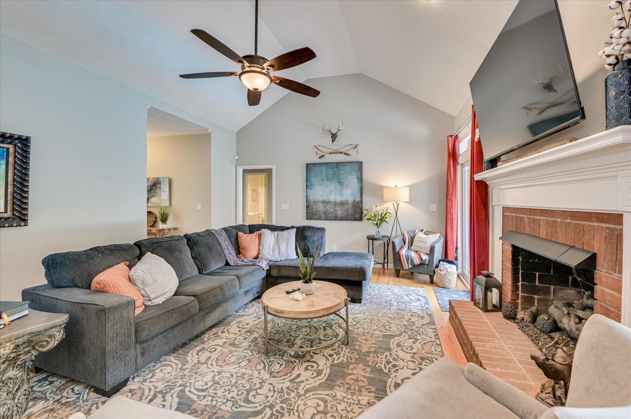 North Augusta, South Carolina, 29841, United States, 3 Bedrooms Bedrooms, ,3 BathroomsBathrooms,Residential,For Sale,1981252