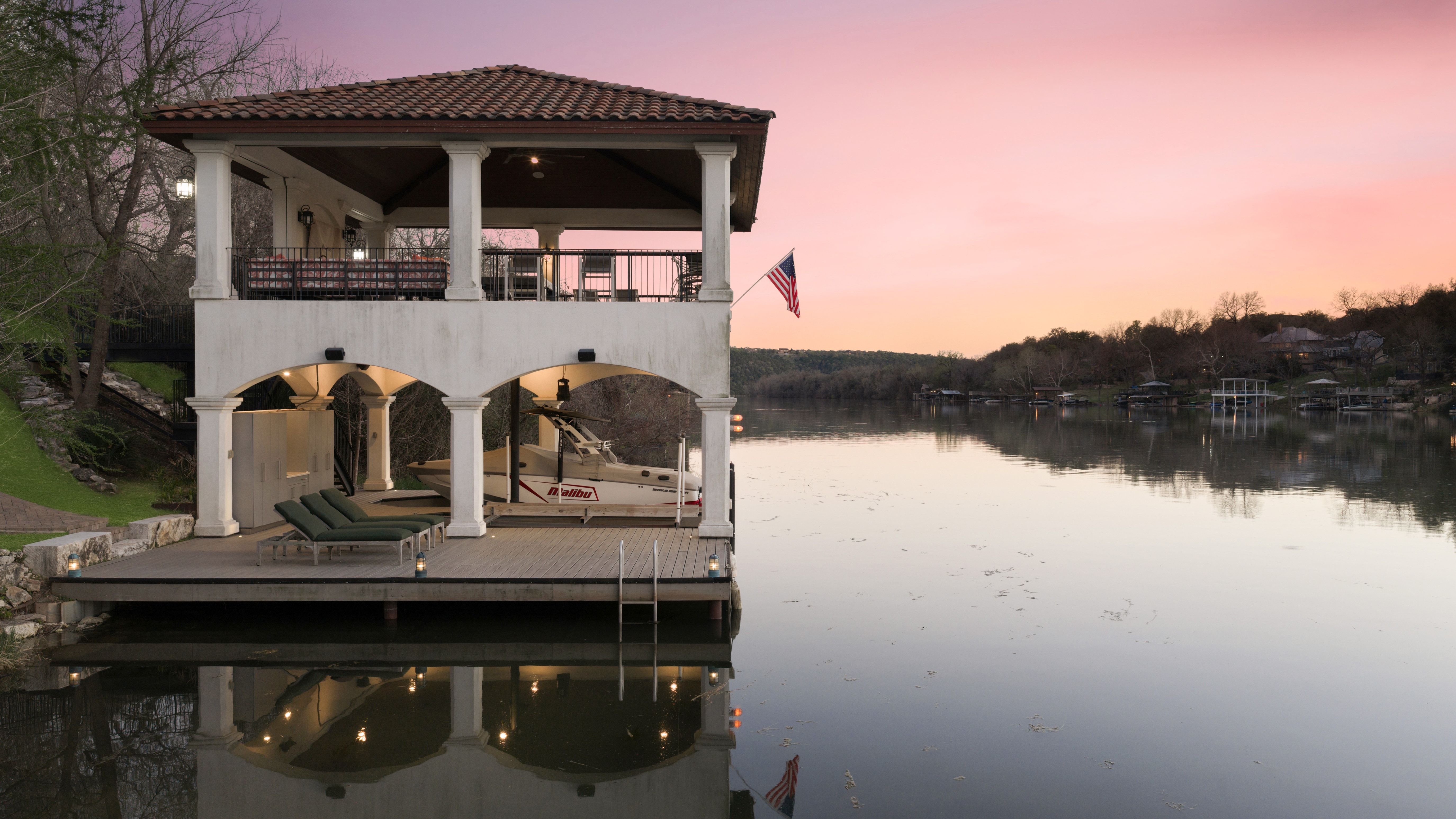  Butterfly Beach on Lake Austin - 物件實景