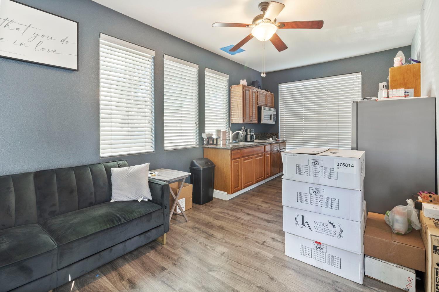 Patterson, California, 95363, United States, 5 Bedrooms Bedrooms, ,3 BathroomsBathrooms,Residential,For Sale,1982239