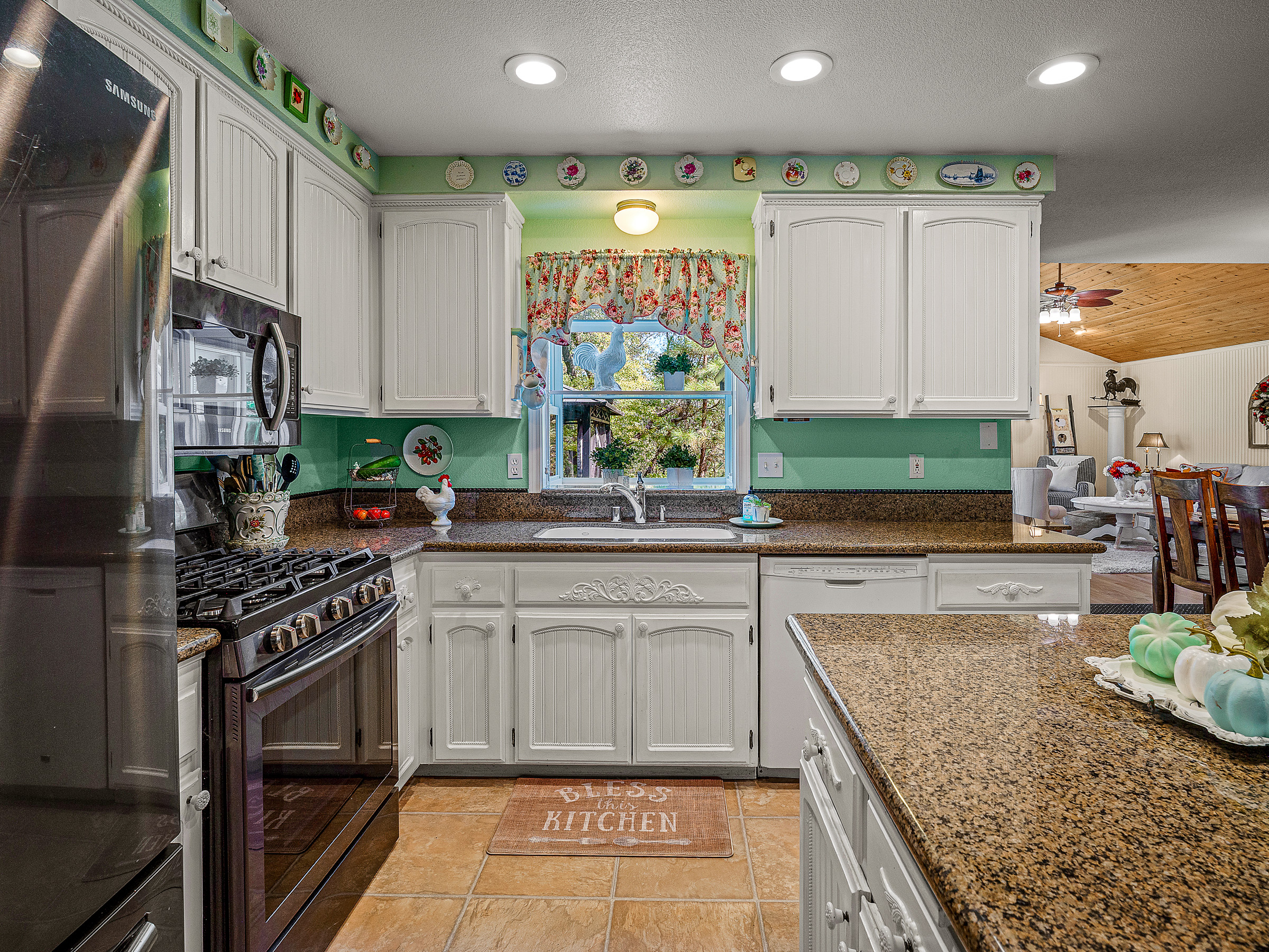  4711 Meadowview Acres Road, Cool, CA 95614 - 物件實景