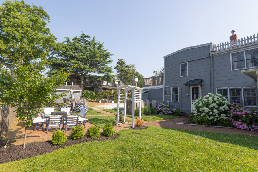 Cape May, New Jersey, 08204, United States, 6 Bedrooms Bedrooms, ,6 BathroomsBathrooms,Residential,For Sale,1974439