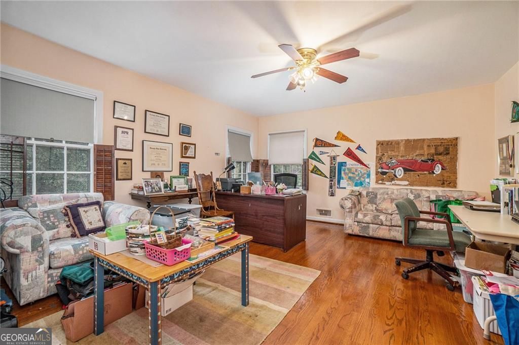 Atlanta, Georgia, 30311, United States, 5 Bedrooms Bedrooms, ,5 BathroomsBathrooms,Residential,For Sale,1909113