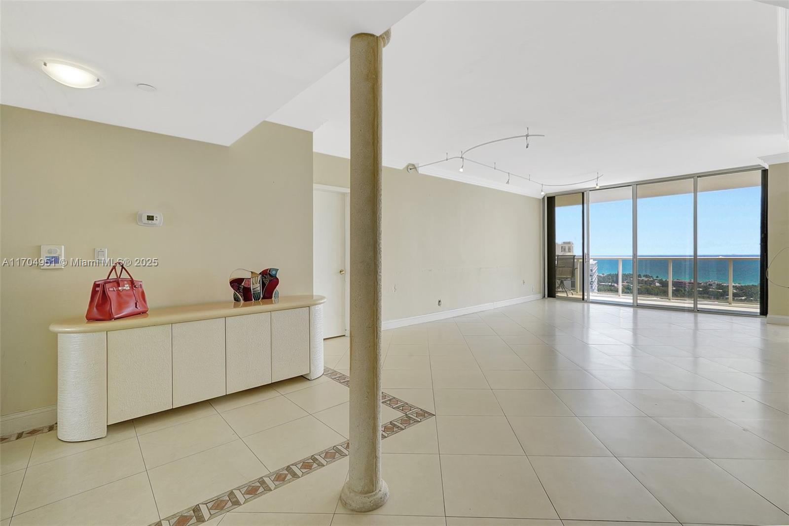 20281 E Country Club Dr Unit 2104, Aventura, Florida, 33180, United States, 2 Bedrooms Bedrooms, ,2 BathroomsBathrooms,Residential,For Sale,20281 E Country Club Dr Unit 2104,1668200