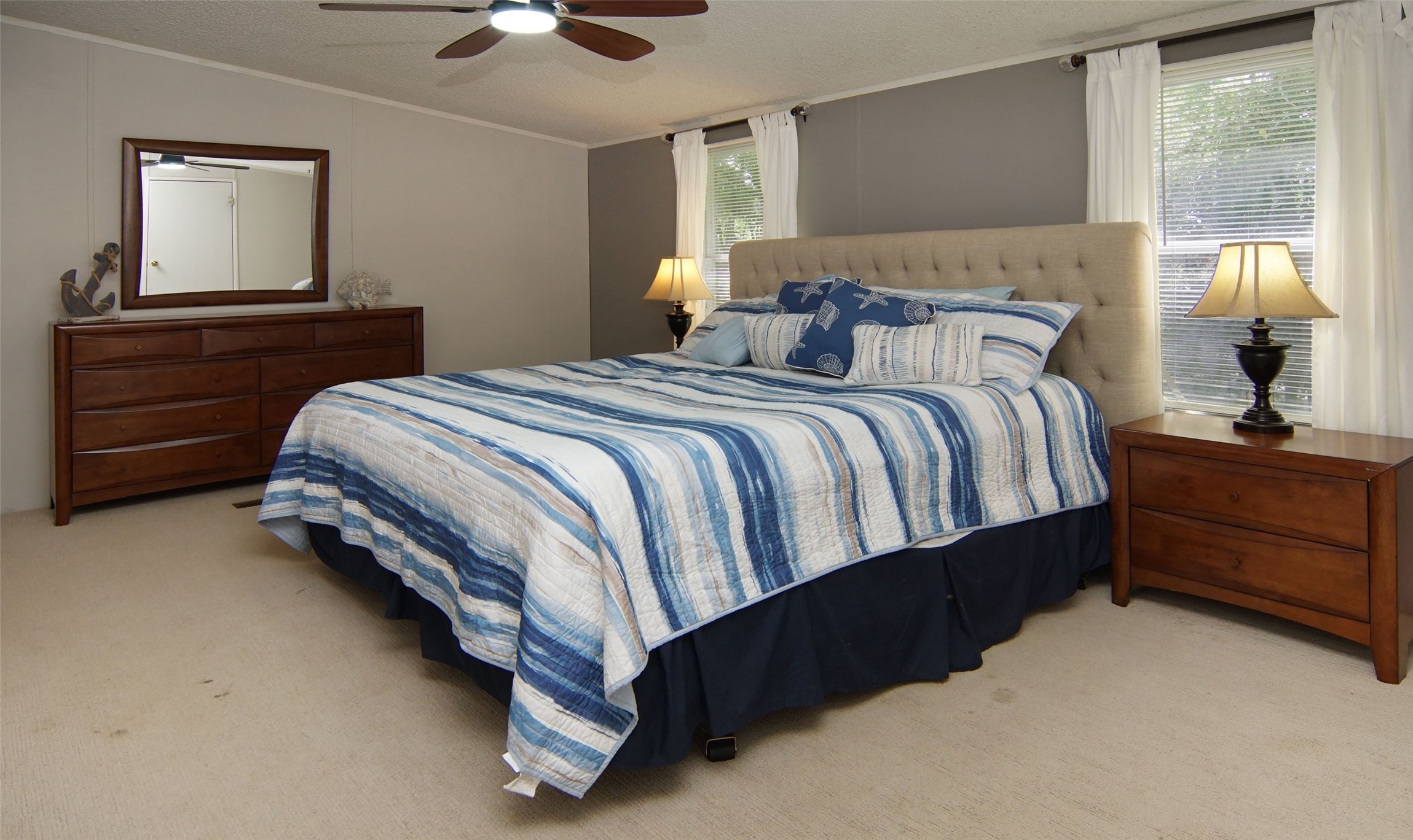 Possum Kingdom Lake, Texas, 76449, United States, 3 Bedrooms Bedrooms, ,2 BathroomsBathrooms,Residential,For Sale,1794125