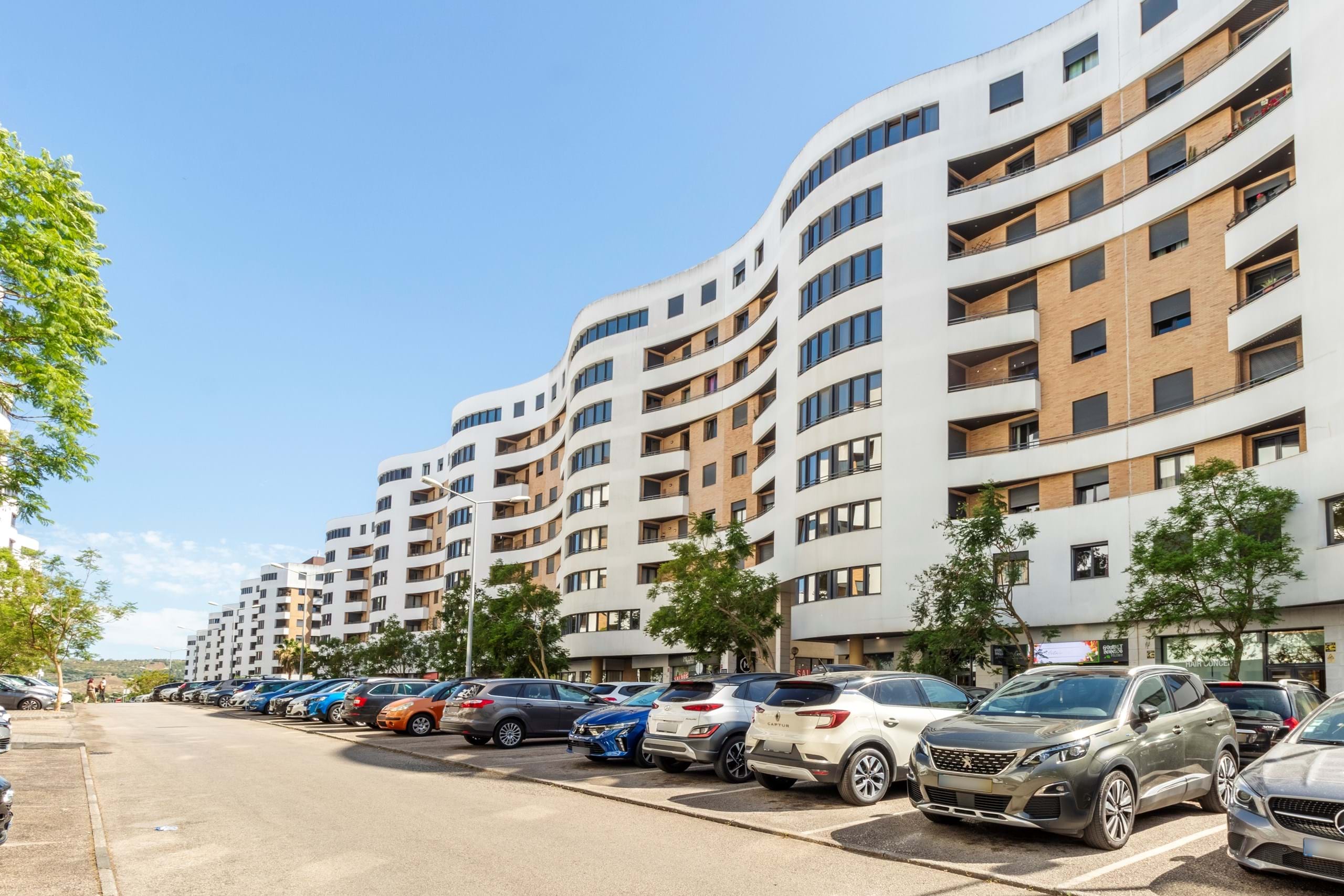 Loures, Lisbon, 2670-327 Loures, PT, 3 Bedrooms Bedrooms, ,3 BathroomsBathrooms,Residential,For Sale,1901345