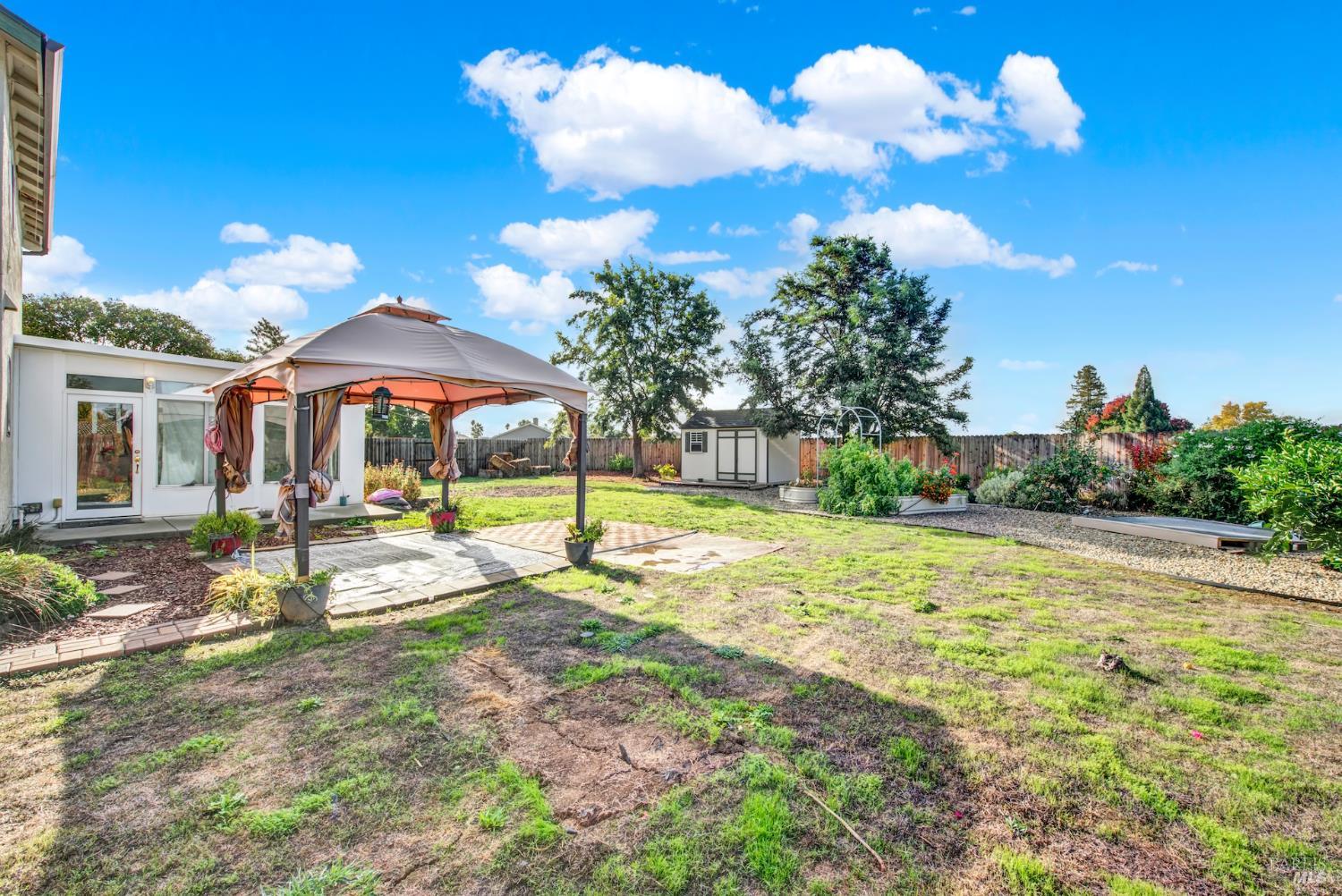 Suisun City, California, 94585, United States, 4 Bedrooms Bedrooms, ,3 BathroomsBathrooms,Residential,For Sale,1989604