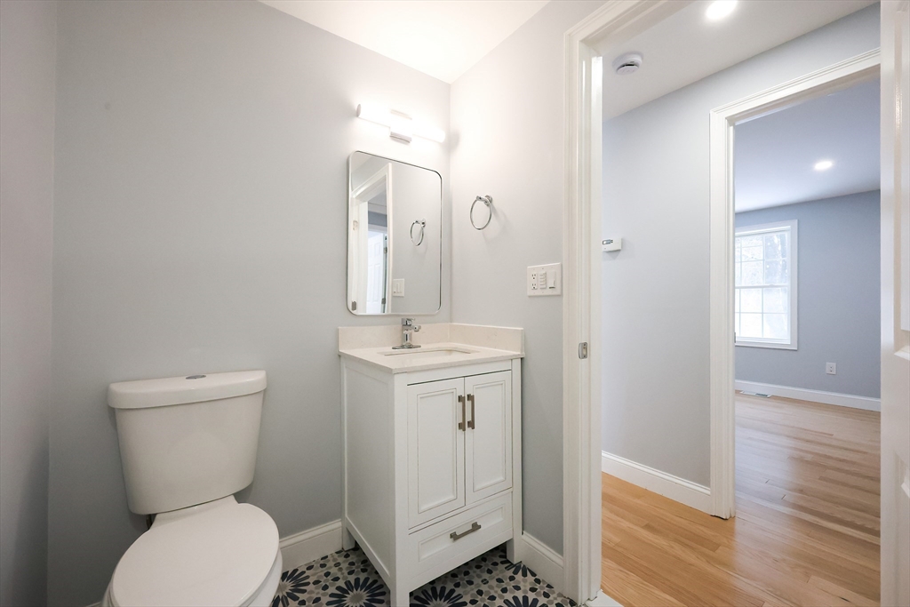 Wayland, Massachusetts, 01778, United States, 3 Bedrooms Bedrooms, ,2 BathroomsBathrooms,Residential,For Sale,1891680