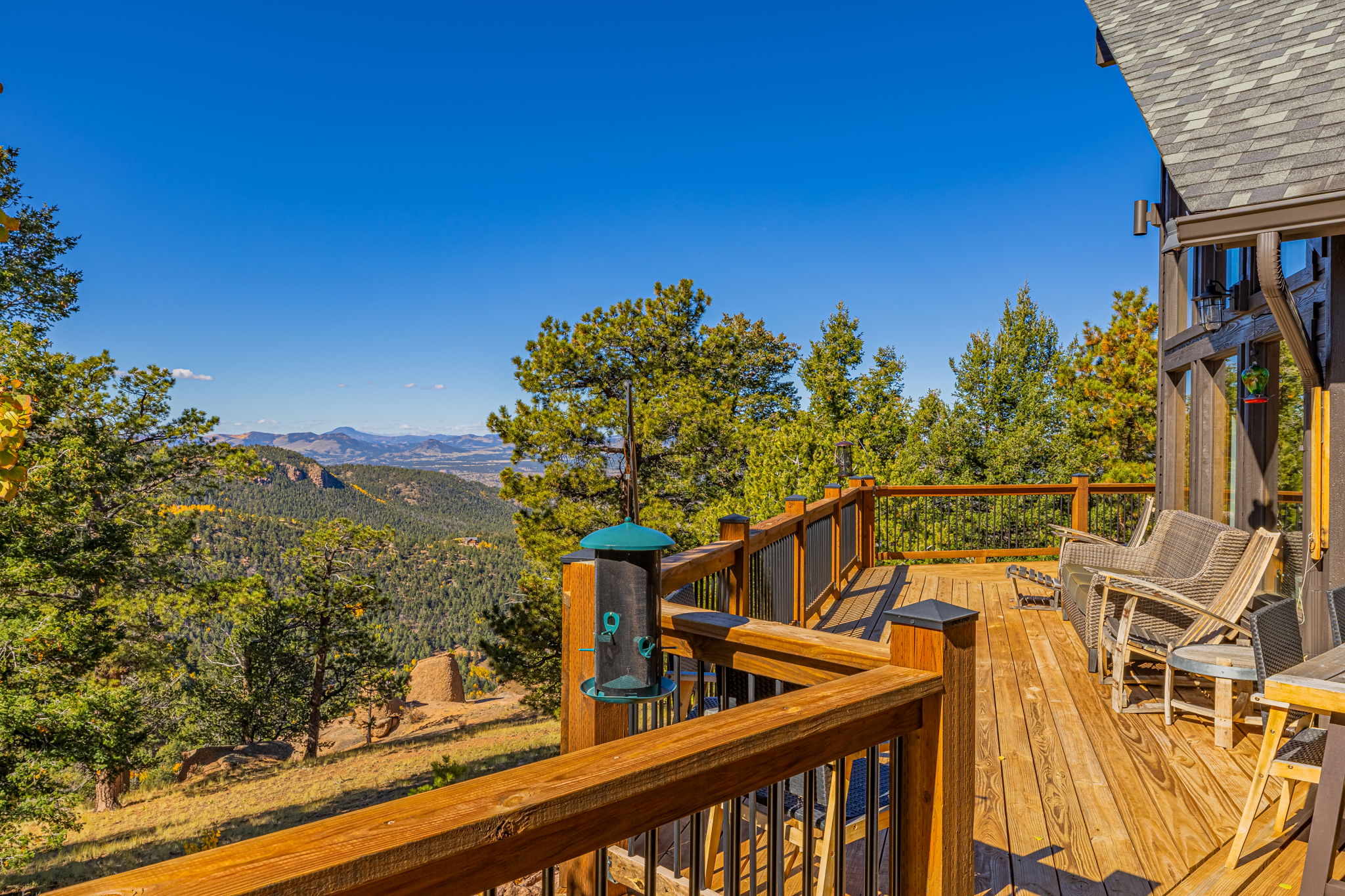 Cripple Creek, Colorado, 80813, United States, 3 Bedrooms Bedrooms, ,3 BathroomsBathrooms,Residential,For Sale,1997050