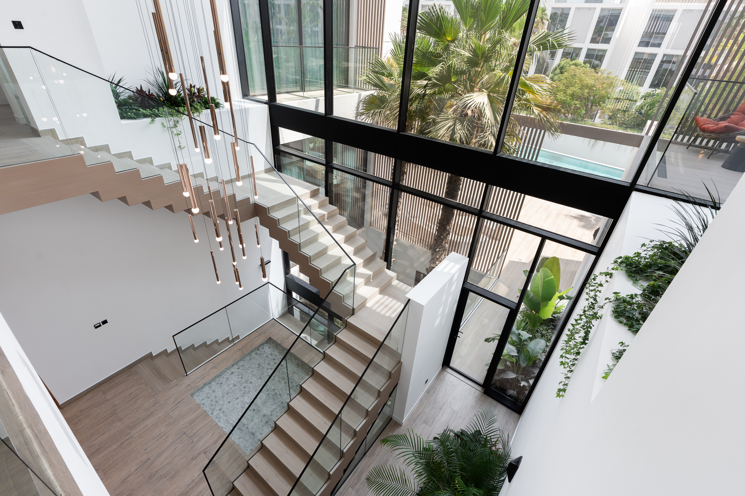  Exceptional, Furnished Villa in Altissima - 物件實景