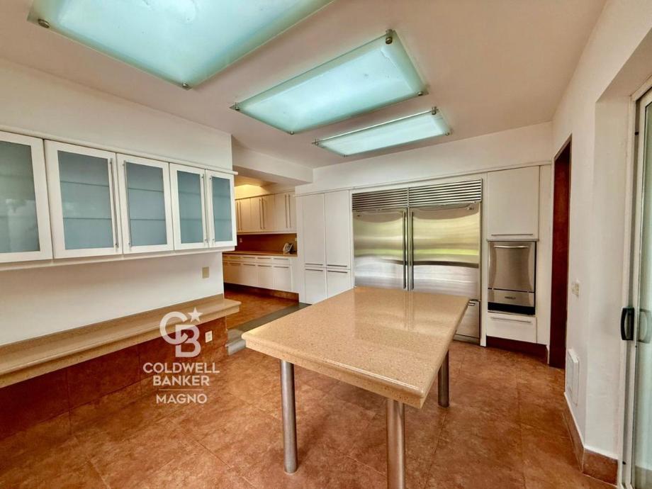 Cuajimalpa de Morelos, Ciudad de México, 05120, Mexico, 3 Bedrooms Bedrooms, ,5 BathroomsBathrooms,Residential,For Sale,1839264