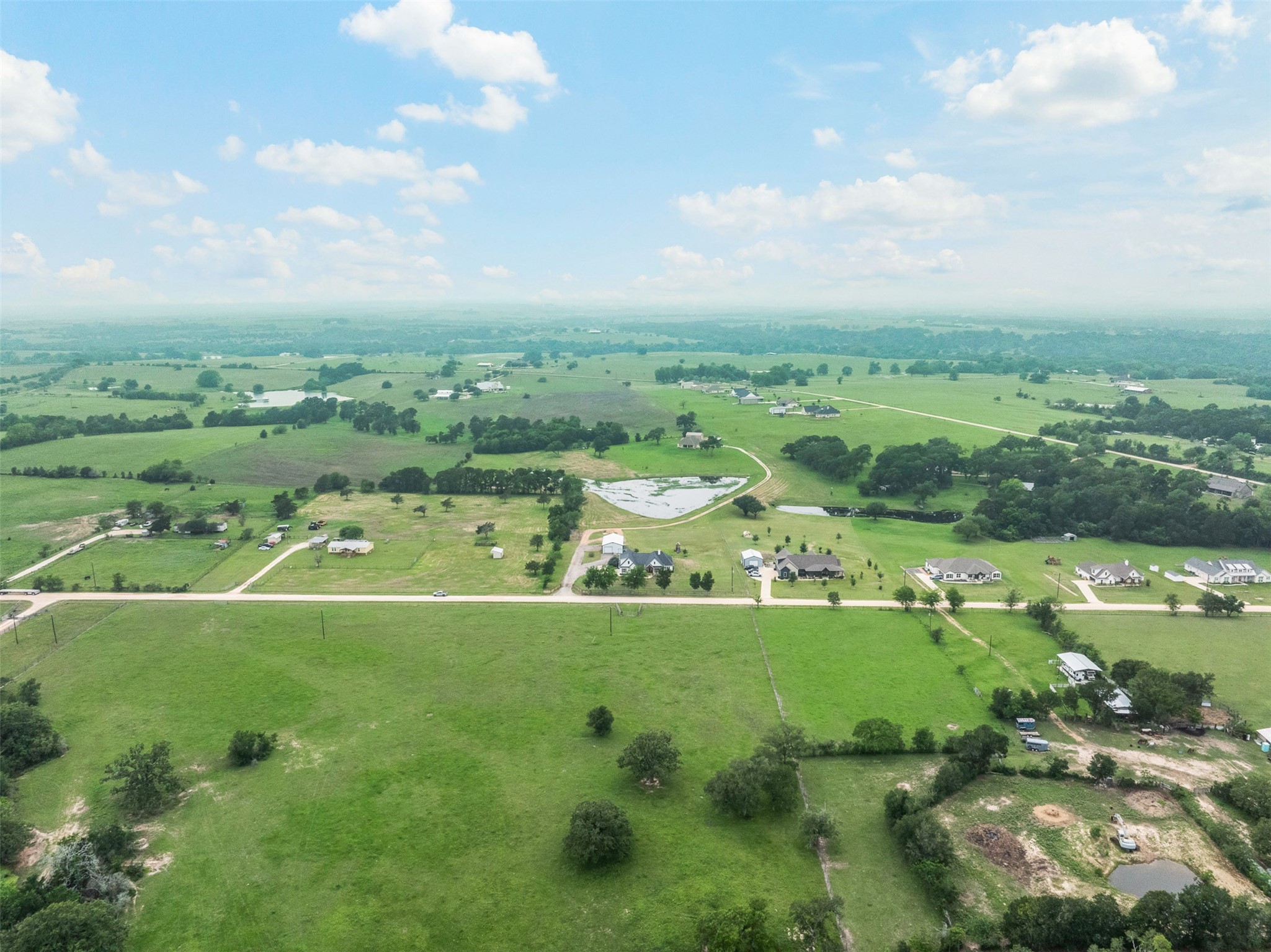  9075 Loop Road, Bellville, TX, 77418 - 物件實景