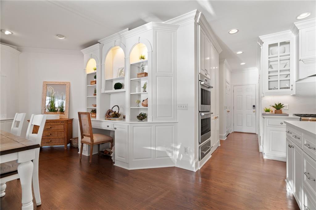 Big Canoe, Georgia, 30143, United States, 5 Bedrooms Bedrooms, ,6 BathroomsBathrooms,Residential,For Sale,1996415