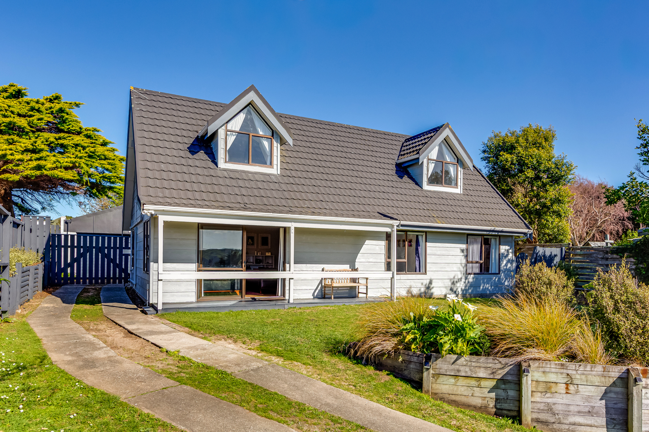  23 James Cook Drive, Whitby - 物件實景